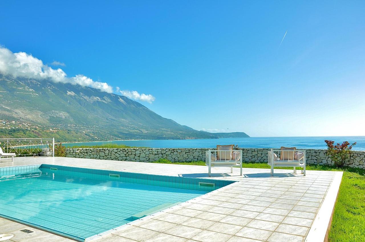 Seafront Villa Kefaloniaprivatevillas Трапезаки Екстериор снимка