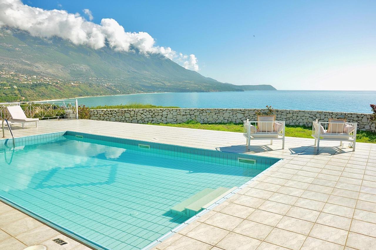 Seafront Villa Kefaloniaprivatevillas Трапезаки Екстериор снимка